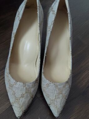 jf j.ferrar Beige Pointed Toe Fabric Pumps with Subtle Pattern